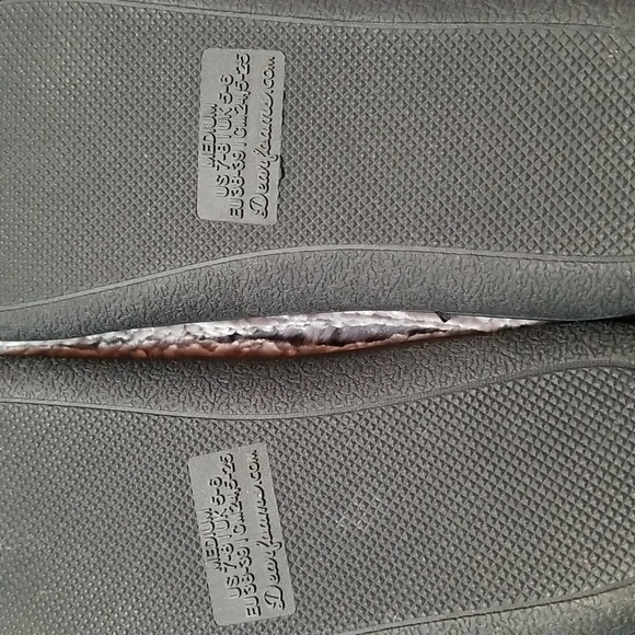 Dearfoam marled cable knit chenille clog slippers - Picture 5 of 5